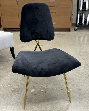 Max Velvet Lounge Chair - Black