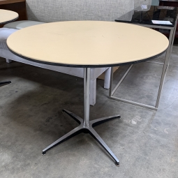 36" Round Restaurant Tables