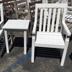 Outdoor Lounge Chairs