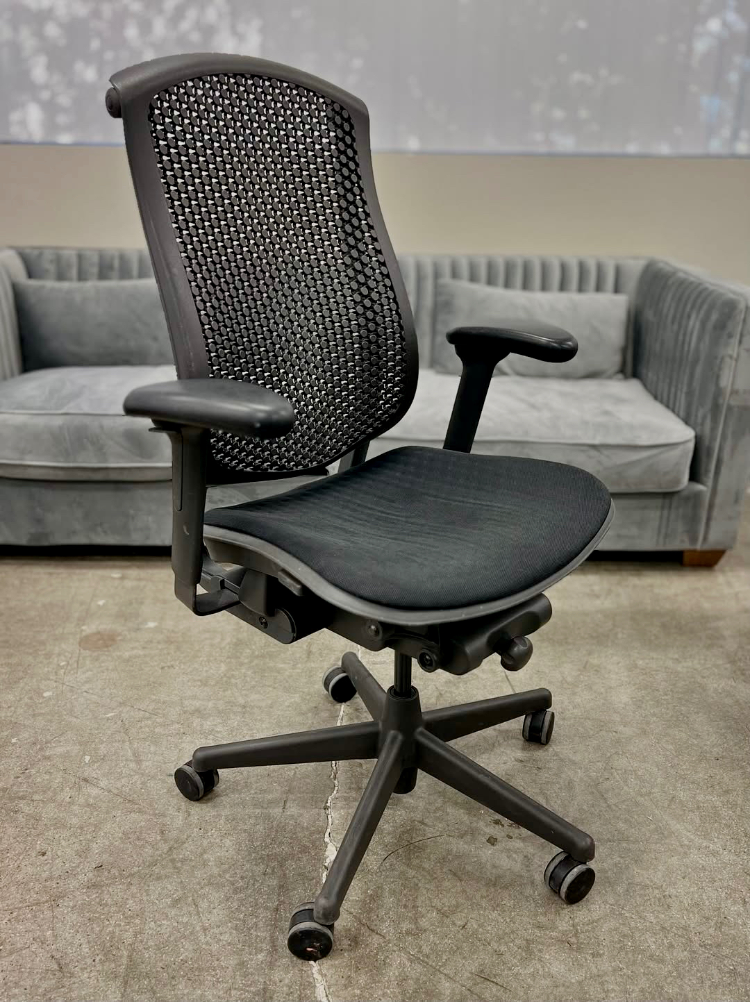 Hotel Surplus: Herman Miller Celle Chair (Black - Padded Base)